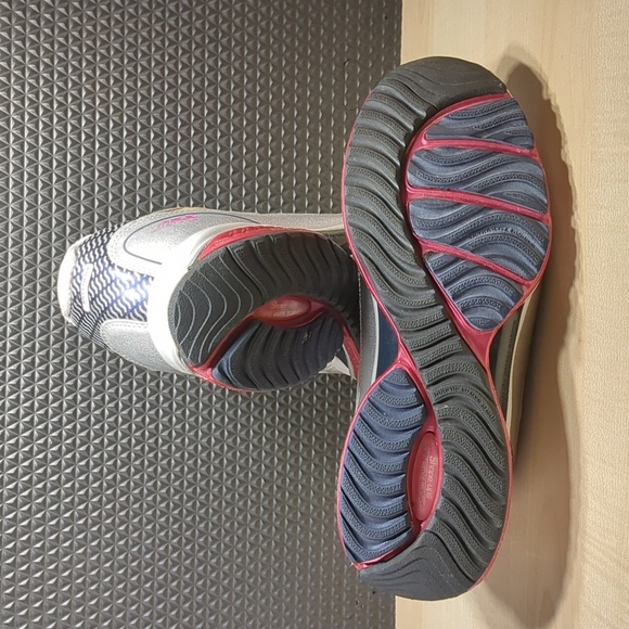 Skechers shape ups running shoes - Picture 5 of 7